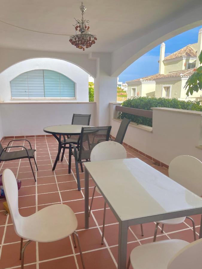 Apartamento Aloha 28 マルベーリャ エクステリア 写真