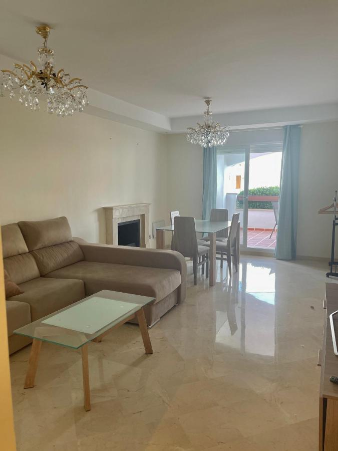 Apartamento Aloha 28 マルベーリャ エクステリア 写真